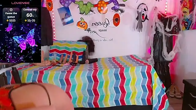 Snapshot of saritha_cute_ chatting on October 19, 6:10 pm saritha cute online show from October 19, 6:10 pm