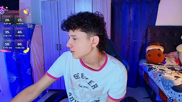 Nathan Bluee online show from February 6, 4:03 pm