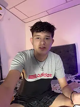 Nathan Bluee online show from November 5, 3:04 pm