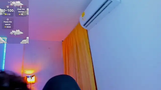 Snapshot of Nathan_Bluee chatting on March 12, 4:13 pm Nathan Bluee online show from March 12, 4:13 pm