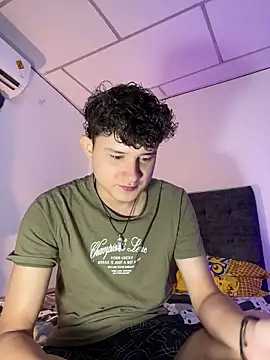 Nathan Bluee online show from October 30, 3:09 pm