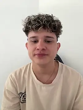 Nathan Bluee online show from April 4, 4:02 pm