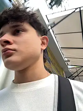 Snapshot of Nathan_Bluee chatting on September 19, 11:25 am Nathan Bluee online show from September 19, 11:25 am