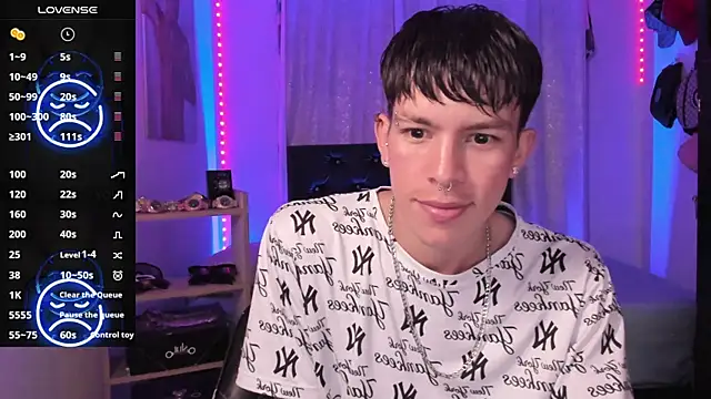 DominicPrince online show from December 12, 1:43 am