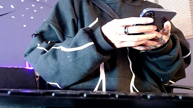 Andy bapho online show from October 7, 2:07 pm