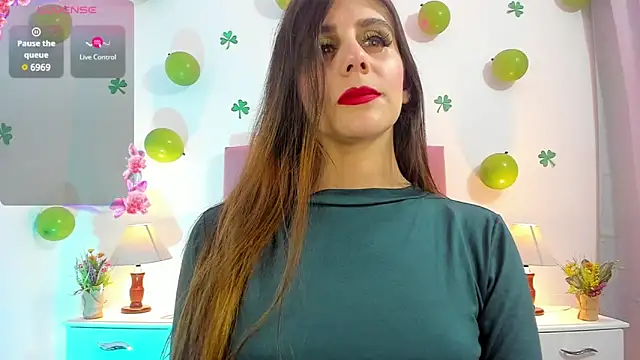 Samanthamillher10 online show from March 18, 12:19 am