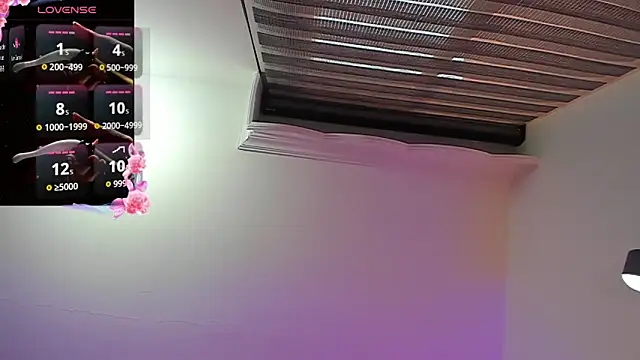 Samanthamillher10 online show from March 25, 12:04 pm