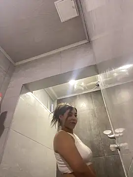 Snapshot of Khalyk_G chatting on March 23, 12:58 am Khalyk G online show from March 23, 12:58 am