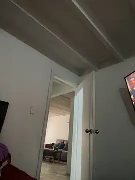 Snapshot of Khalyk_G chatting on October 17, 1:46 pm Khalyk G online show from October 17, 1:46 pm