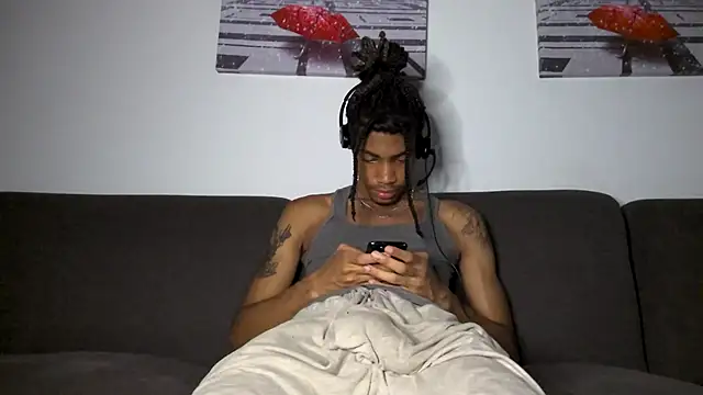 Skinnyblackman online show from January 14, 3:32 am