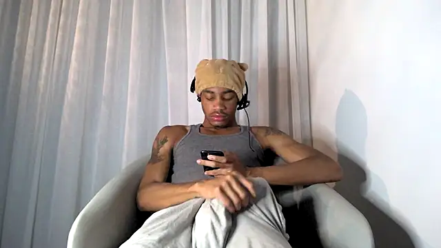 Skinnyblackman online show from October 28, 1:28 am