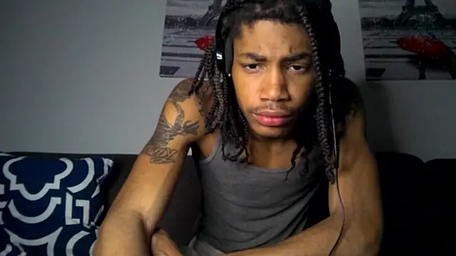 Skinnyblackman online show from January 13, 5:33 am