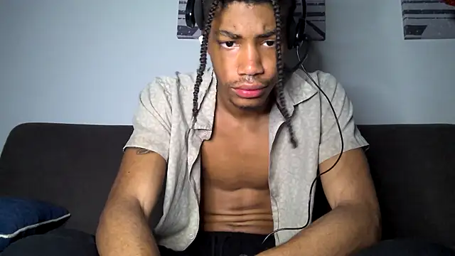 Skinnyblackman online show from January 9, 4:19 am