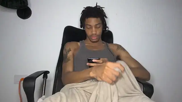 Skinnyblackman online show from June 17, 12:54 am