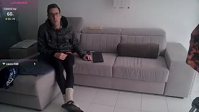 Meriozoro online show from January 18, 3:04 pm