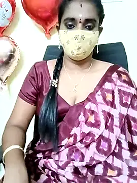 Snapshot of anisha91 chatting on February 15, 5:17 pm anisha91 online show from February 15, 5:17 pm