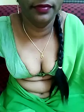 Snapshot of anisha91 chatting on February 13, 7:35 am anisha91 online show from February 13, 7:35 am