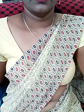 Snapshot of anisha91 chatting on March 1, 5:27 pm anisha91 online show from March 1, 5:27 pm
