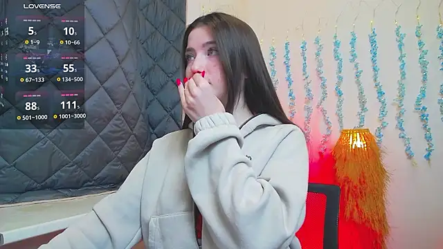 Luxuryalma online show from March 27, 6:44 am