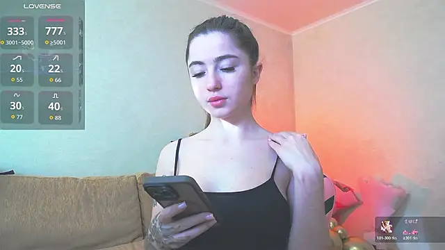 Snapshot of Luxuryalma chatting on February 22, 6:38 am Luxuryalma online show from February 22, 6:38 am