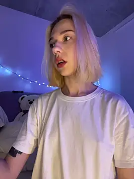  urbestie  online show from March 29, 1:07 am