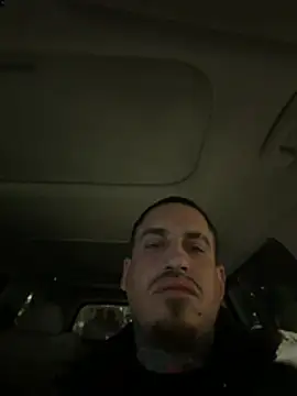 Snapshot of juicyj1311 chatting on March 27, 12:52 am juicyj1311 online show from March 27, 12:52 am