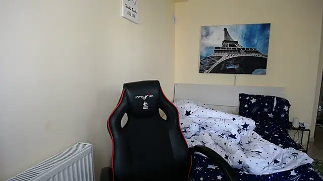 amydamarw online show from March 13, 5:45 am