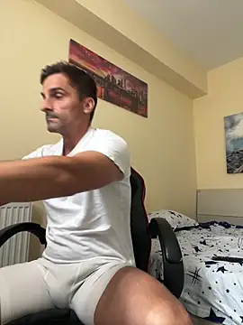 amydamarw online show from June 21, 1:28 pm