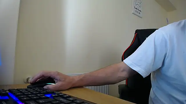 amydamarw online show from April 8, 11:55 am