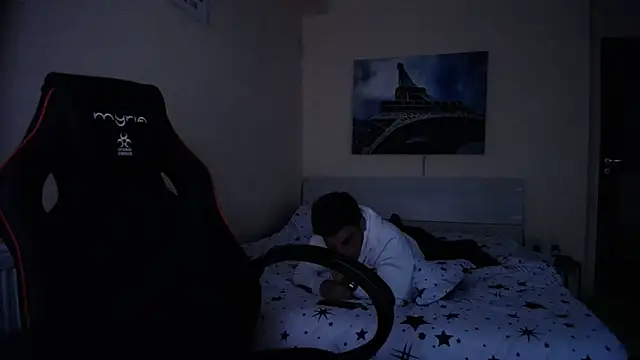 amydamarw online show from March 18, 4:08 pm