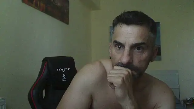 amydamarw online show from July 4, 5:36 am