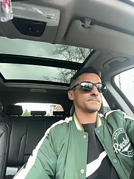 amydamarw online show from April 12, 8:17 am