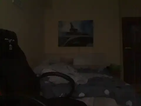 amydamarw online show from December 4, 7:29 am