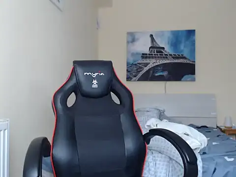 amydamarw online show from February 9, 8:34 am