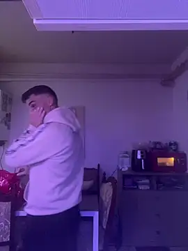 amydamarw online show from February 19, 5:37 am