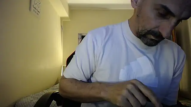 amydamarw online show from April 4, 6:36 pm