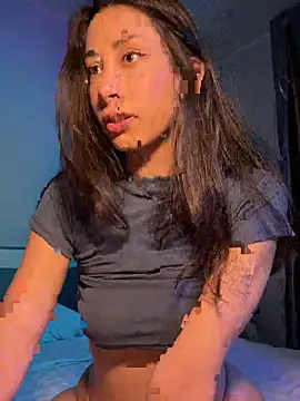 Sophiehii online show from May 13, 9:49 am