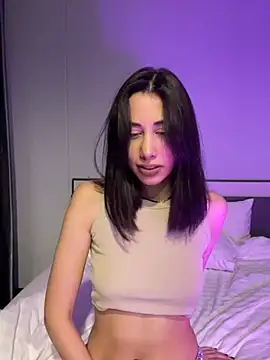 Sophiehii online show from January 27, 11:11 am