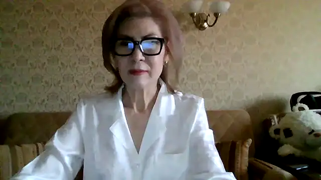 Snapshot of Elegant00Lady chatting on February 20, 3:36 am Elegant00Lady online show from February 20, 3:36 am