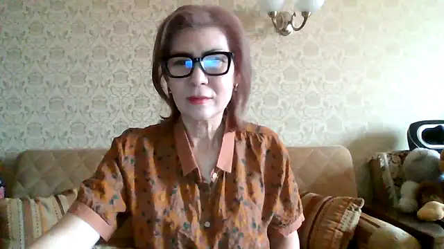 Snapshot of Elegant00Lady chatting on February 10, 5:28 am Elegant00Lady online show from February 10, 5:28 am