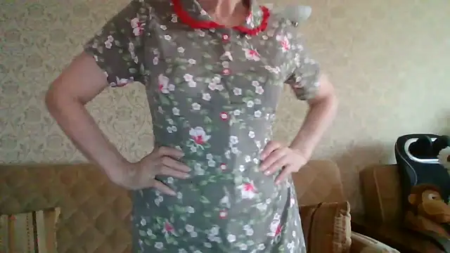 Snapshot of Elegant00Lady chatting on June 17, 11:31 am Elegant00Lady online show from June 17, 11:31 am