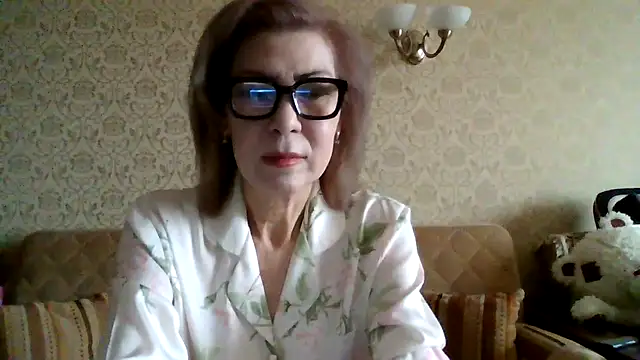 Snapshot of Elegant00Lady chatting on February 25, 4:23 am Elegant00Lady online show from February 25, 4:23 am