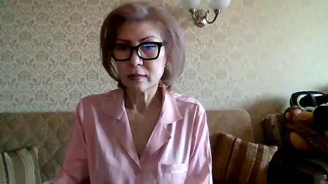 Elegant00Lady online show from March 19, 10:37 am