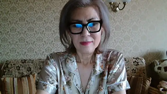 Elegant00Lady online show from October 27, 3:51 am