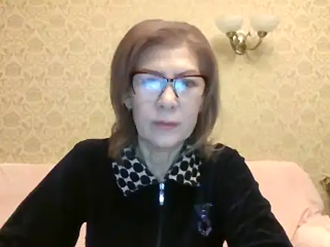 Snapshot of Elegant00Lady chatting on January 15, 6:19 pm Elegant00Lady online show from January 15, 6:19 pm