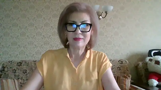Snapshot of Elegant00Lady chatting on July 13, 10:14 am Elegant00Lady online show from July 13, 10:14 am