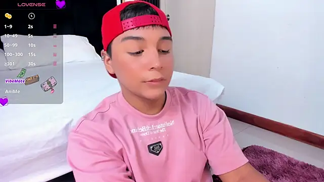 Seductivo jr online show from February 11, 4:22 am