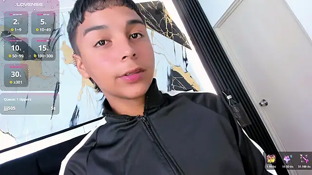 Seductivo jr online show from March 12, 6:06 am