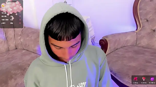 Seductivo jr online show from November 5, 9:18 pm