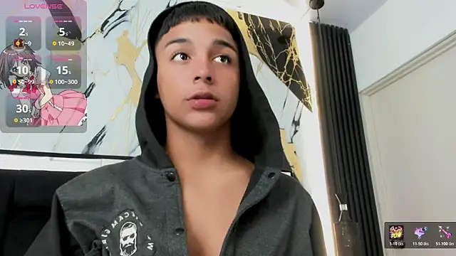 Snapshot of Seductivo_jr chatting on February 20, 4:42 am Seductivo jr online show from February 20, 4:42 am